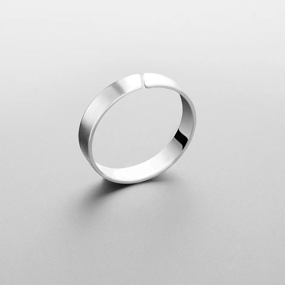 Sleek Simple Band Ring