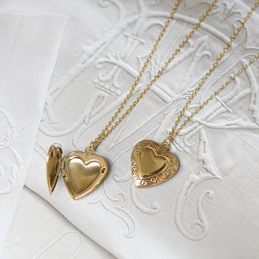 heart locket necklace